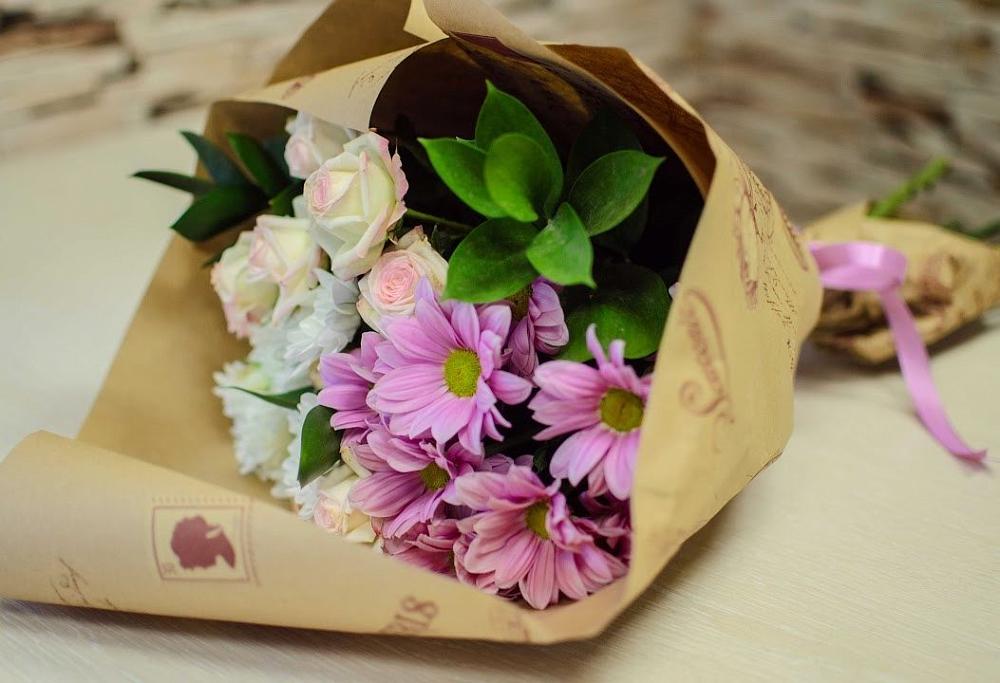 Букет цветов из: Розы и Хризантемы в Шацке