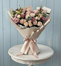 Букет цветов из:  Розы и Лизиантусы #REPLACE_PRED# Шацке