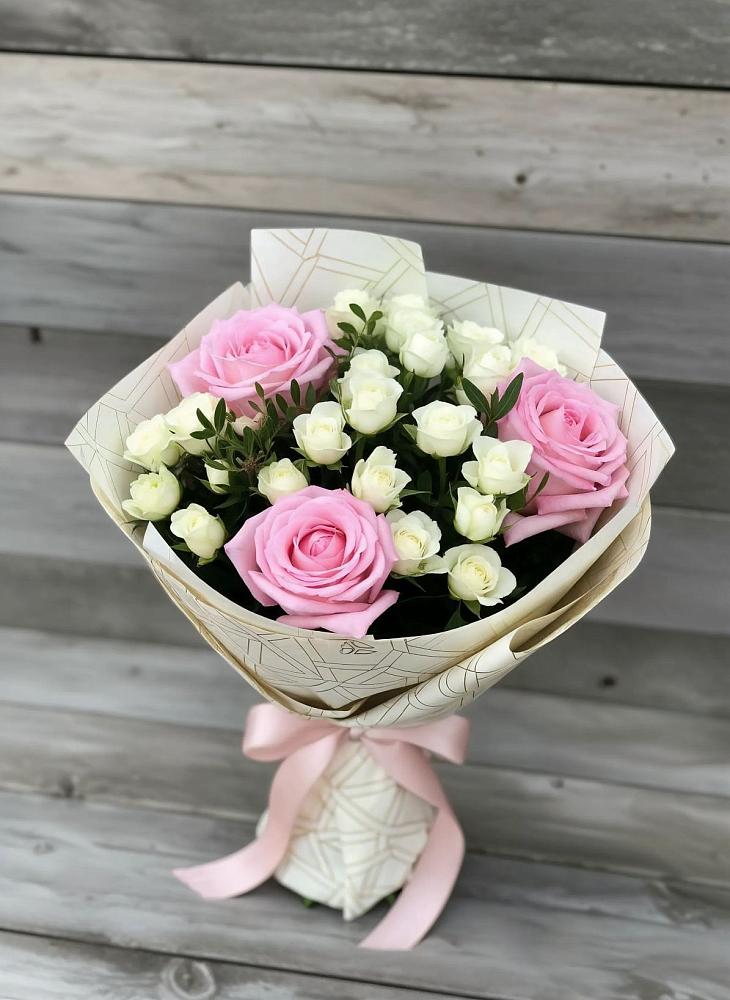 Букет цветов из: Розы в Шацке