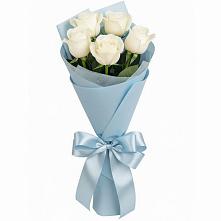 Букет 5 Белых роз Проуд в Шацке