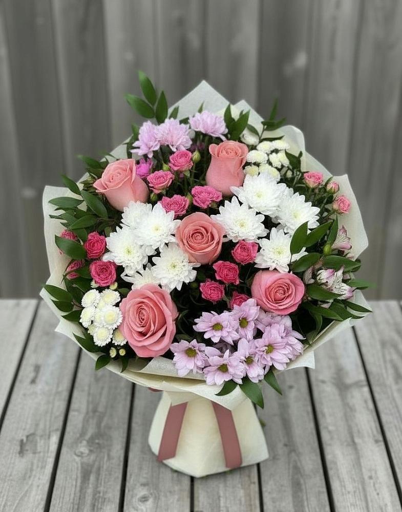 Букет цветов из: Альстромерии, Гвоздики, Розы и Хризантемы в Шацке