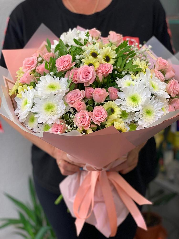 Букет цветов из: Розы и Хризантемы в Шацке