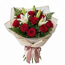 Букет цветов из:  Лилии и Розы в Шацке