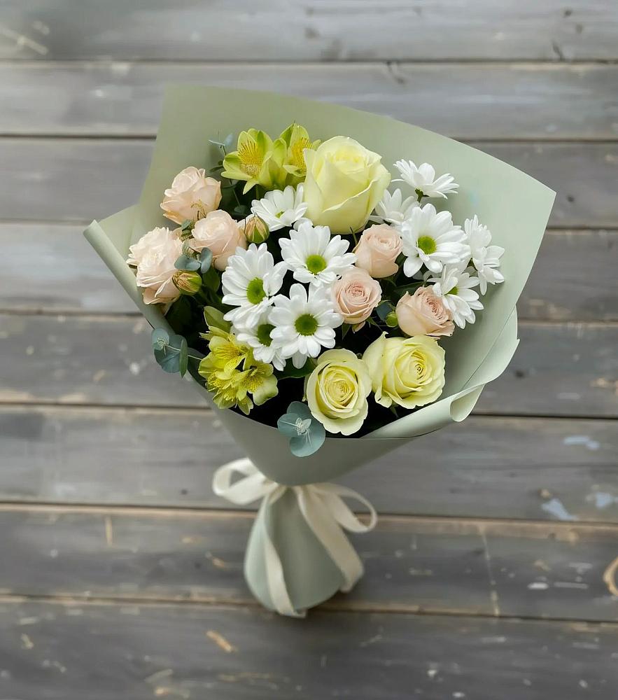 Букет цветов из: Альстромерии, Розы и Хризантемы в Шацке