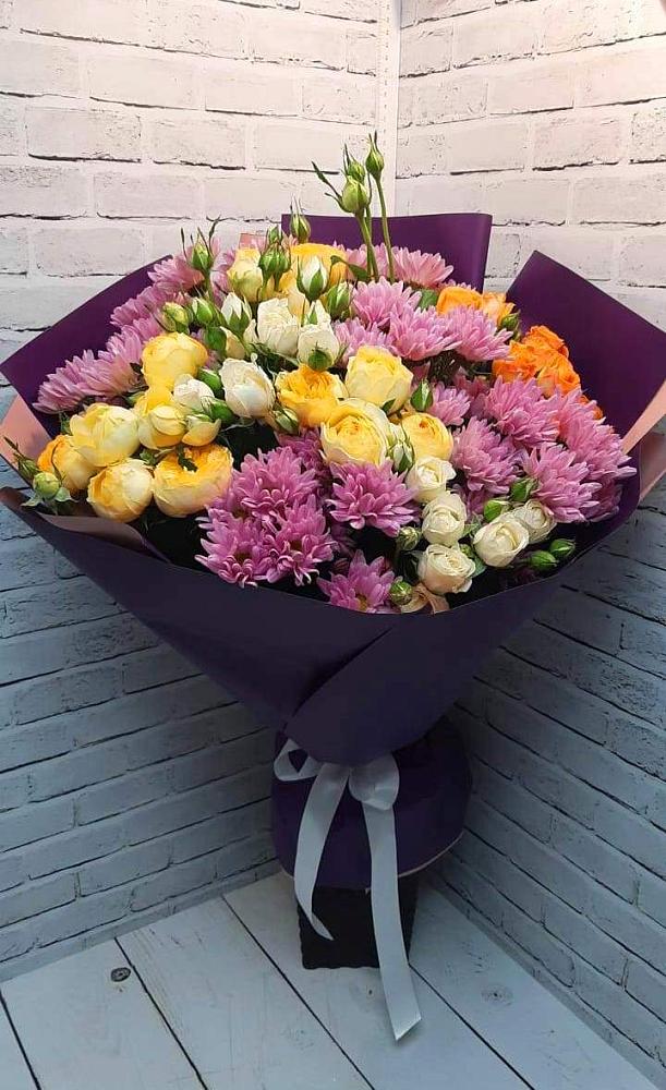 Букет цветов из: Хризантемы и Розы в Шацке