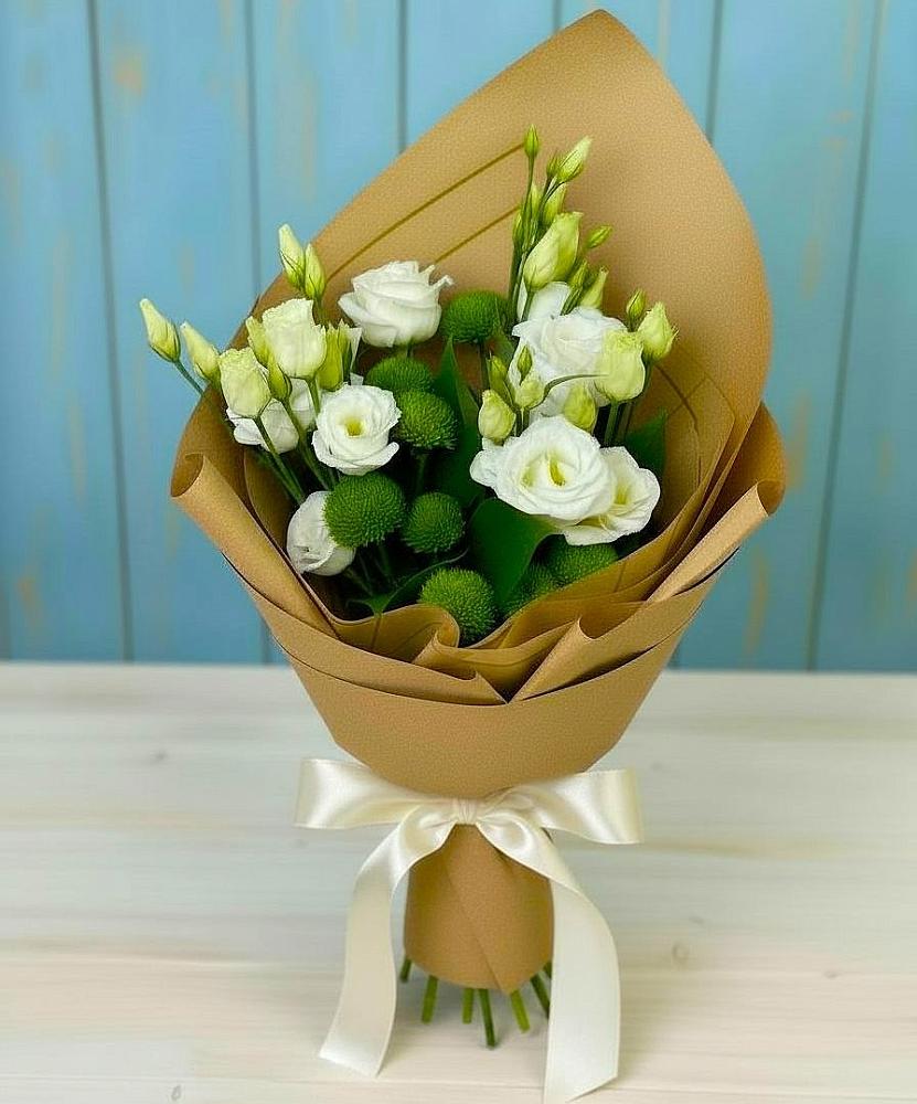 Букет цветов из: Хризантемы и Лизиантусы в Шацке