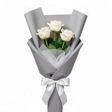 Букет 3 белые розы в Шацке