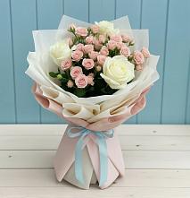 Букет цветов из:  Розы #REPLACE_PRED# Шацке
