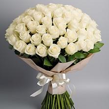 Букет 101 беля роза Белоснежка в Шацке