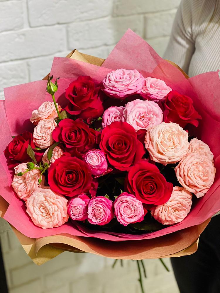 Букет цветов из: Розы в Шацке