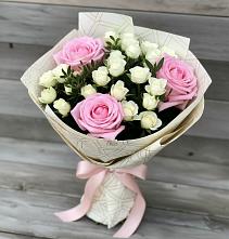 Букет цветов из:  Розы #REPLACE_PRED# Шацке
