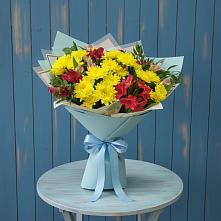 Букет цветов из:  Альстромерии и Хризантемы в Шацке
