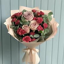 Букет цветов из:  Гвоздики и Розы в Шацке