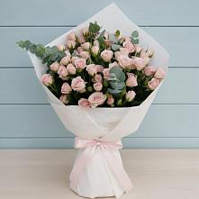 Букет цветов из:  Розы #REPLACE_PRED# Шацке