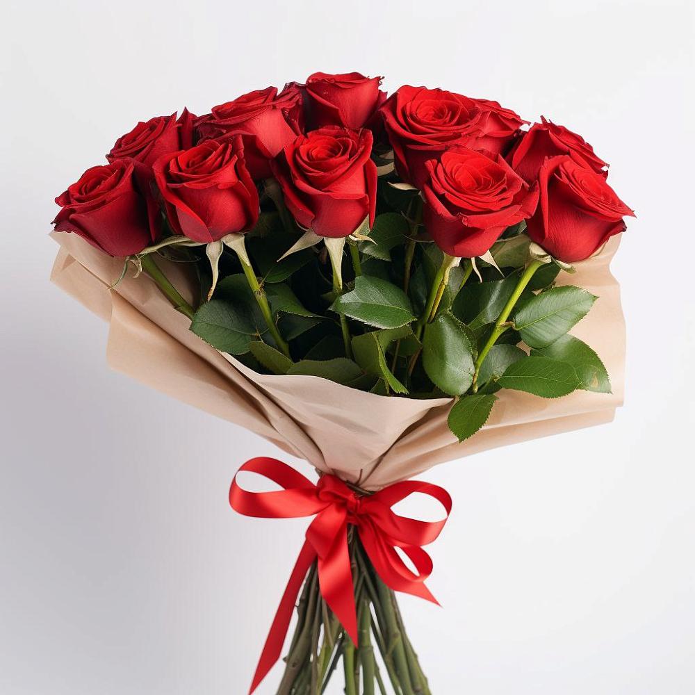Букет 11 Красных роз Эдлесс Лав в Шацке